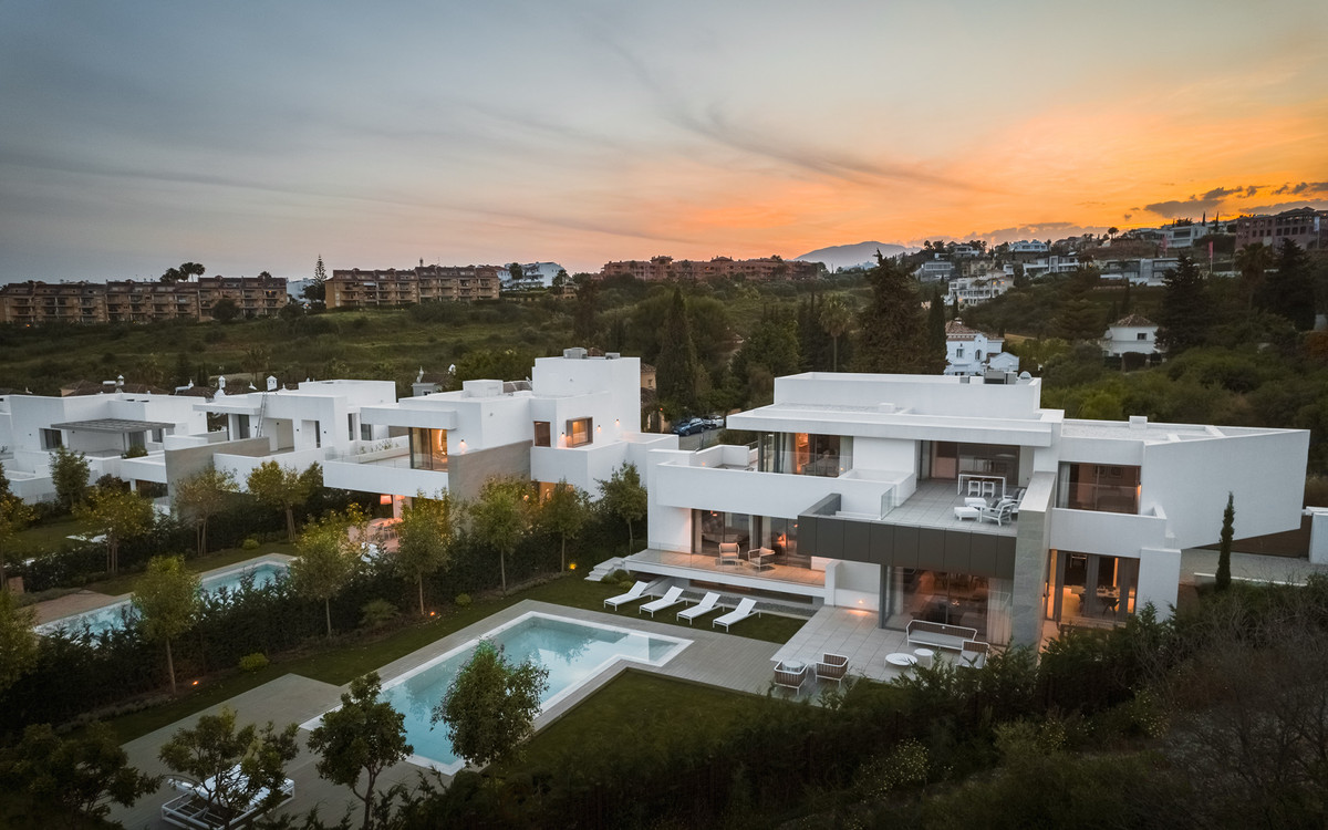 Villa te koop in Estepona 25