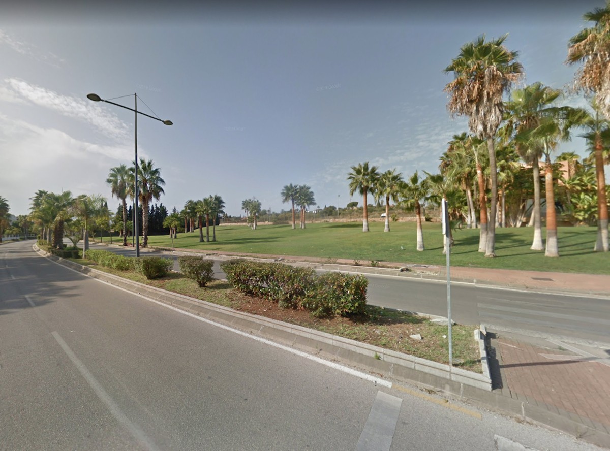 Размер собственного участка для продажи в Marbella - Nueva Andalucía 4