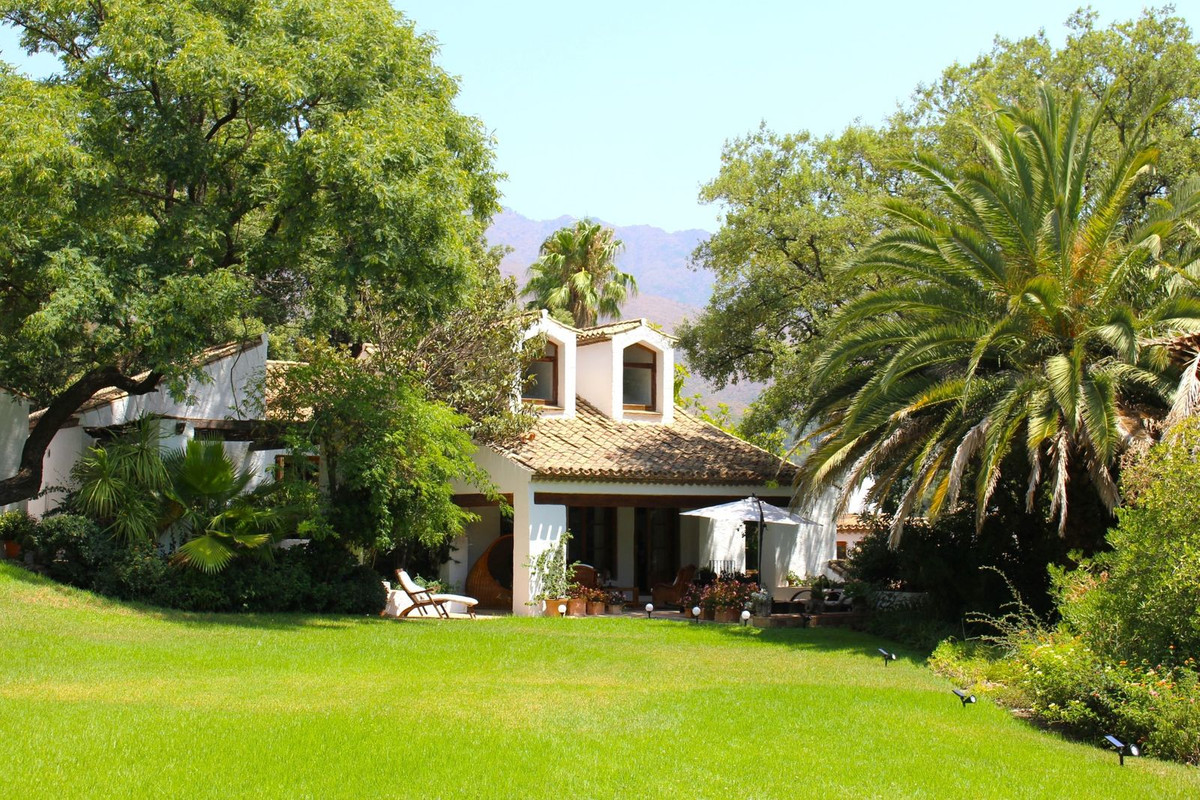 Villa te koop in Casares 48