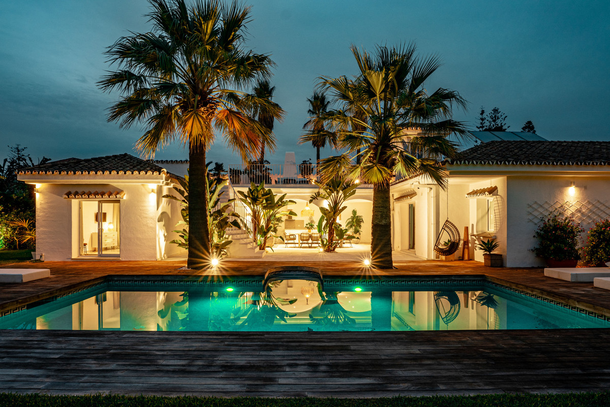Villa te koop in Málaga 34