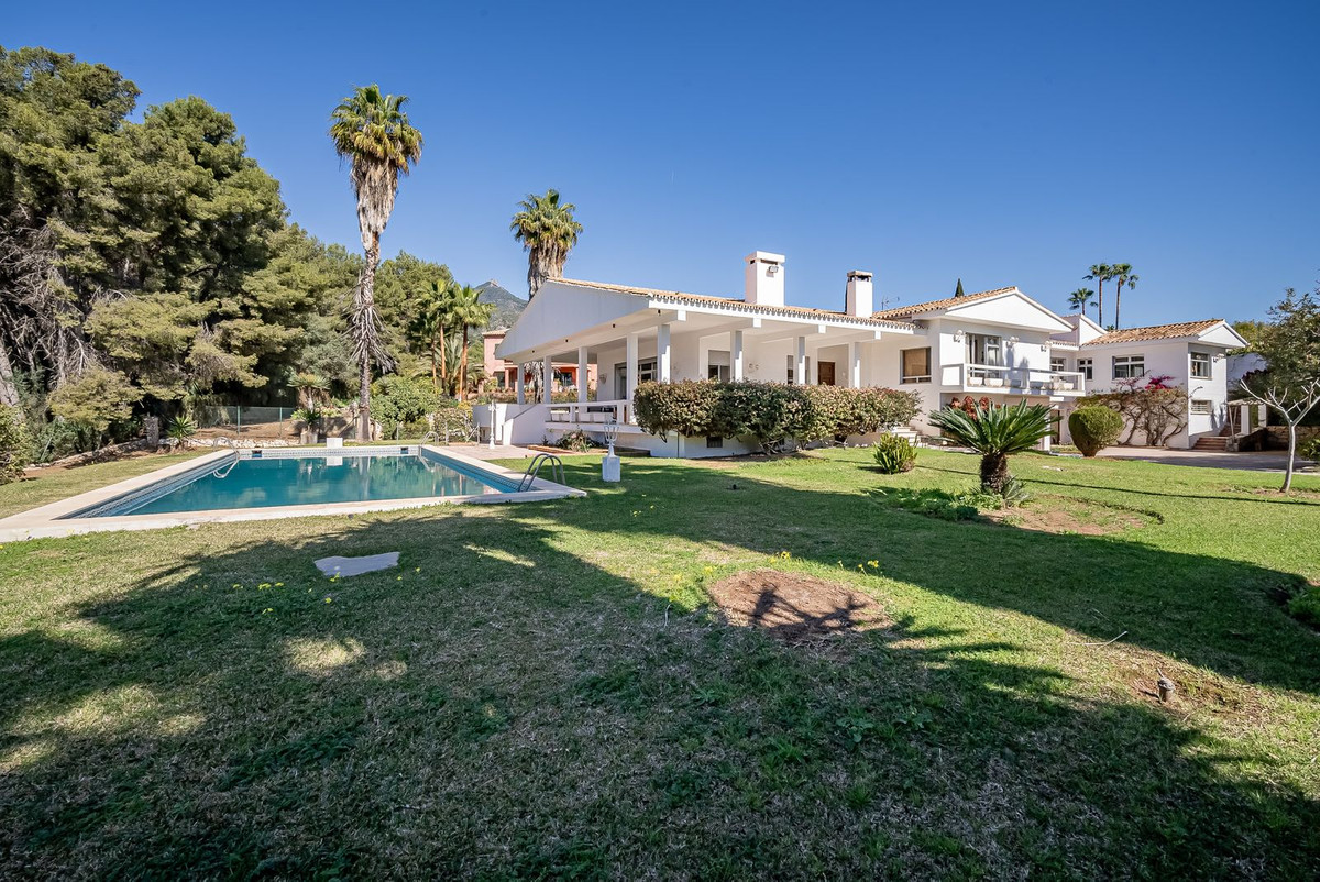 Countryhome for sale in Marbella - Golden Mile and Nagüeles 11