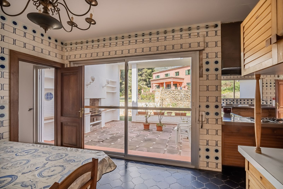 Countryhome for sale in Marbella - Golden Mile and Nagüeles 20