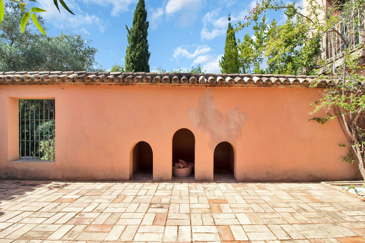 Загородный дом для продажи в Málaga 28
