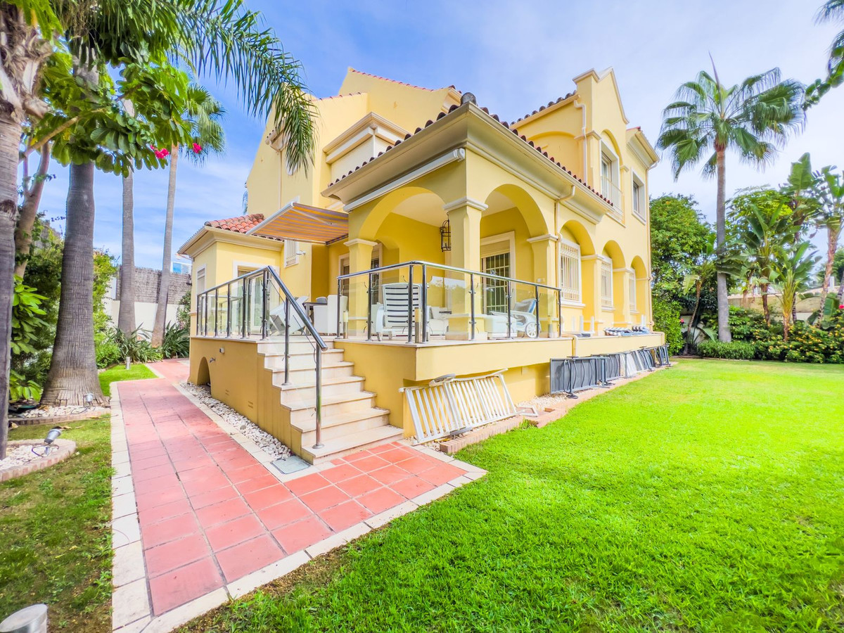 Villa à vendre à Marbella - Nueva Andalucía 1
