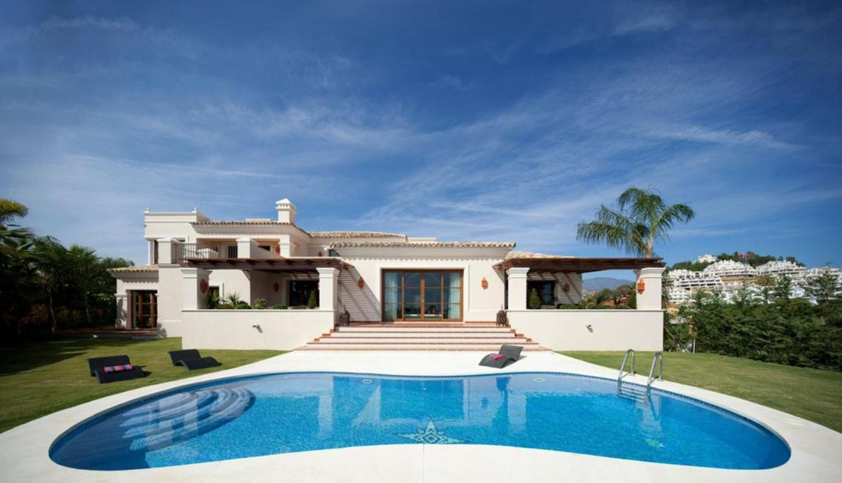 Property Image 526030-marbella-villa-6-7