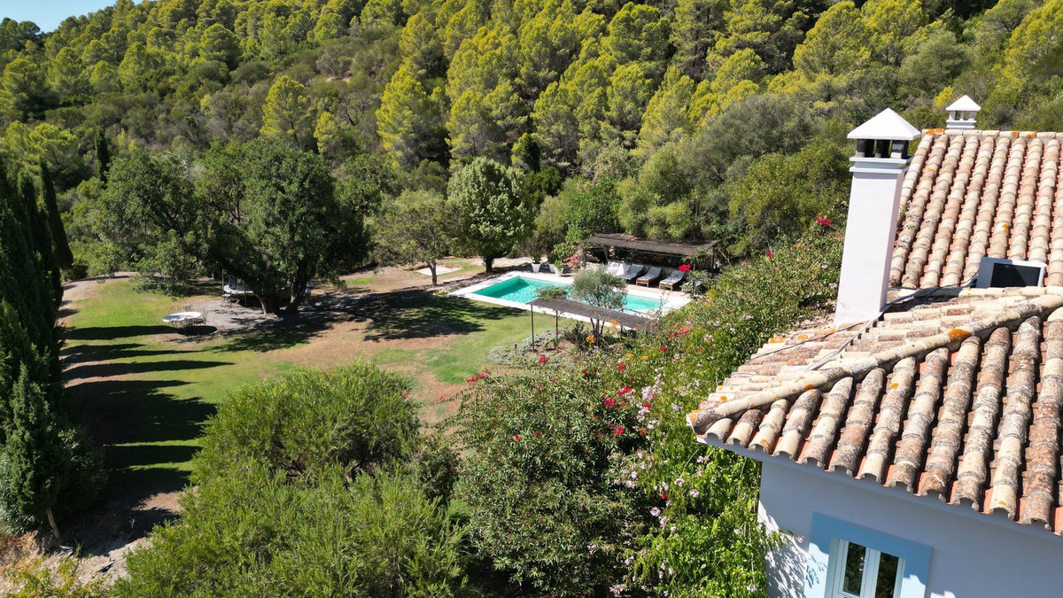 Countryhome for sale in Málaga 10