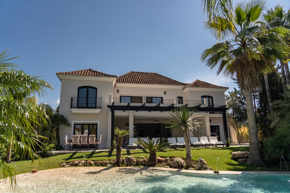 Villa for sale in Marbella - Nueva Andalucía 27