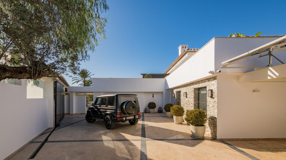 Villa te koop in Marbella - Nueva Andalucía 41