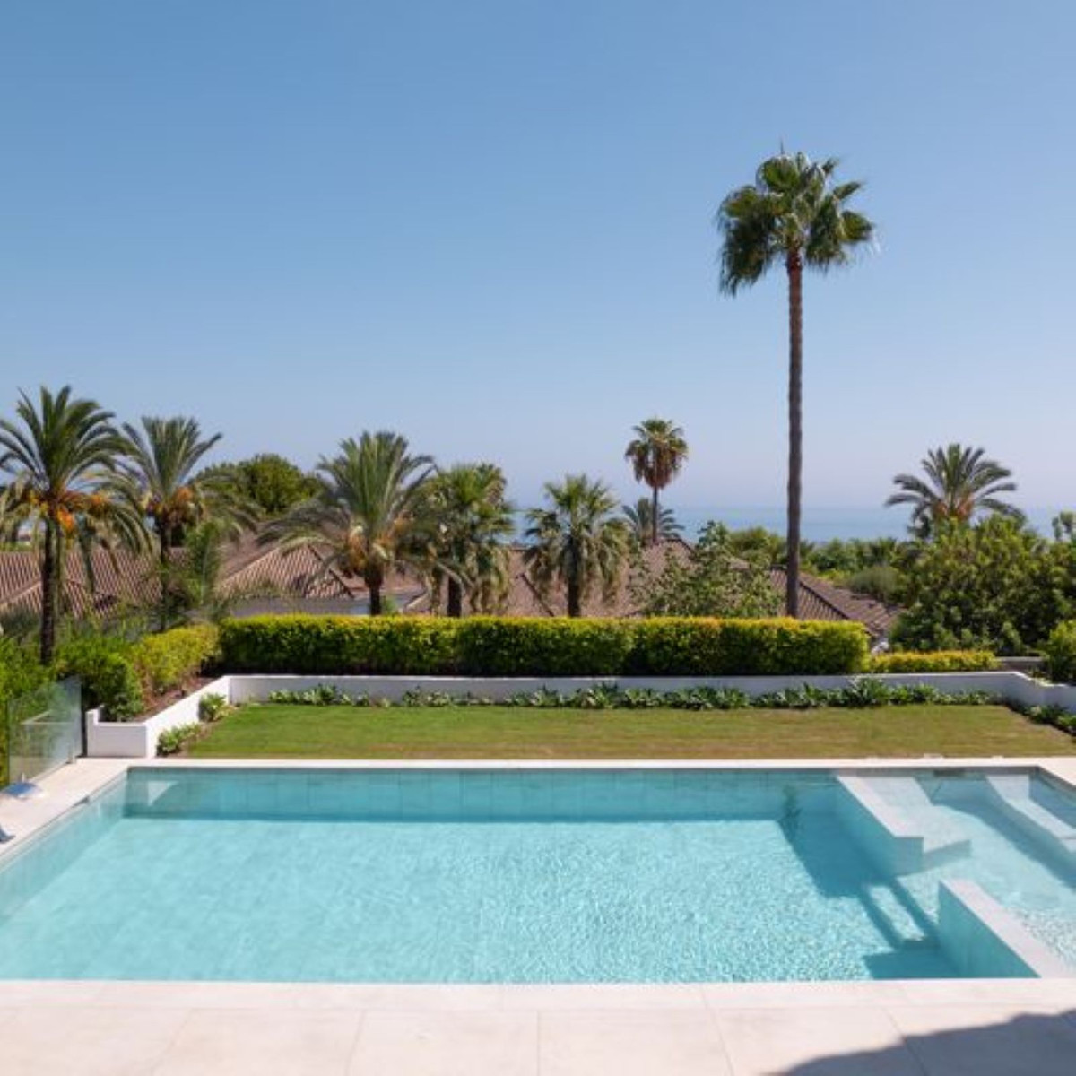 Villa for sale in Marbella - Golden Mile and Nagüeles 8