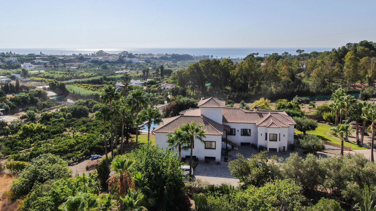 Maison de campagne à vendre à Estepona 3