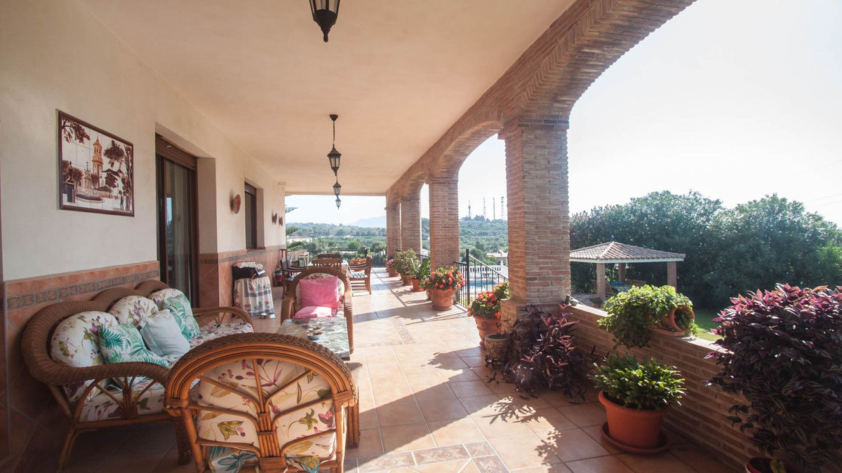 Countryhome for sale in Estepona 33