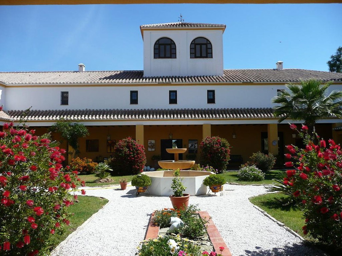Landhaus zum Verkauf in Málaga 11