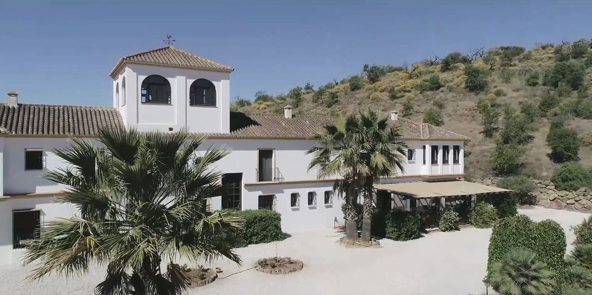 Landhaus zum Verkauf in Málaga 7