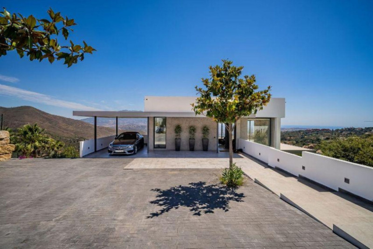 Villa for sale in Málaga 8