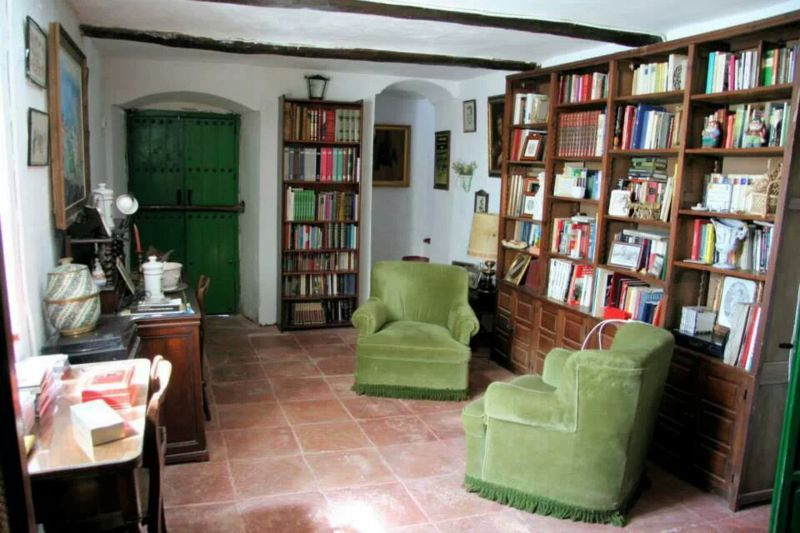 Countryhome for sale in Ronda 8