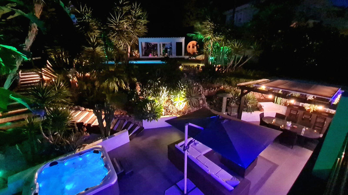 Villa te koop in Marbella - East 36