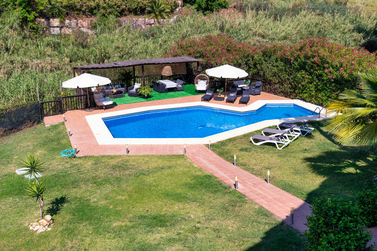 Villa te koop in Marbella - Nueva Andalucía 37