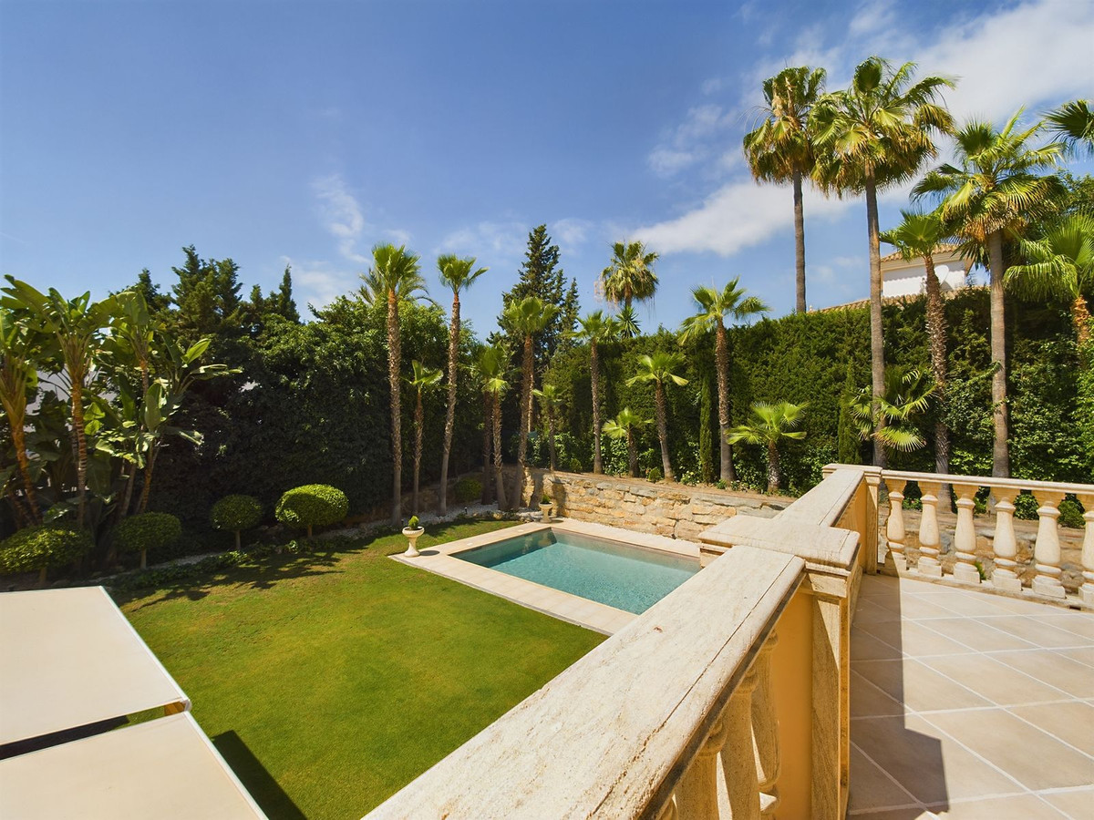 Villa till salu i Marbella - Nueva Andalucía 45