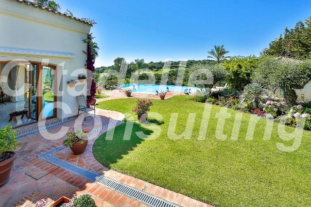 Villa te koop in Sotogrande 4