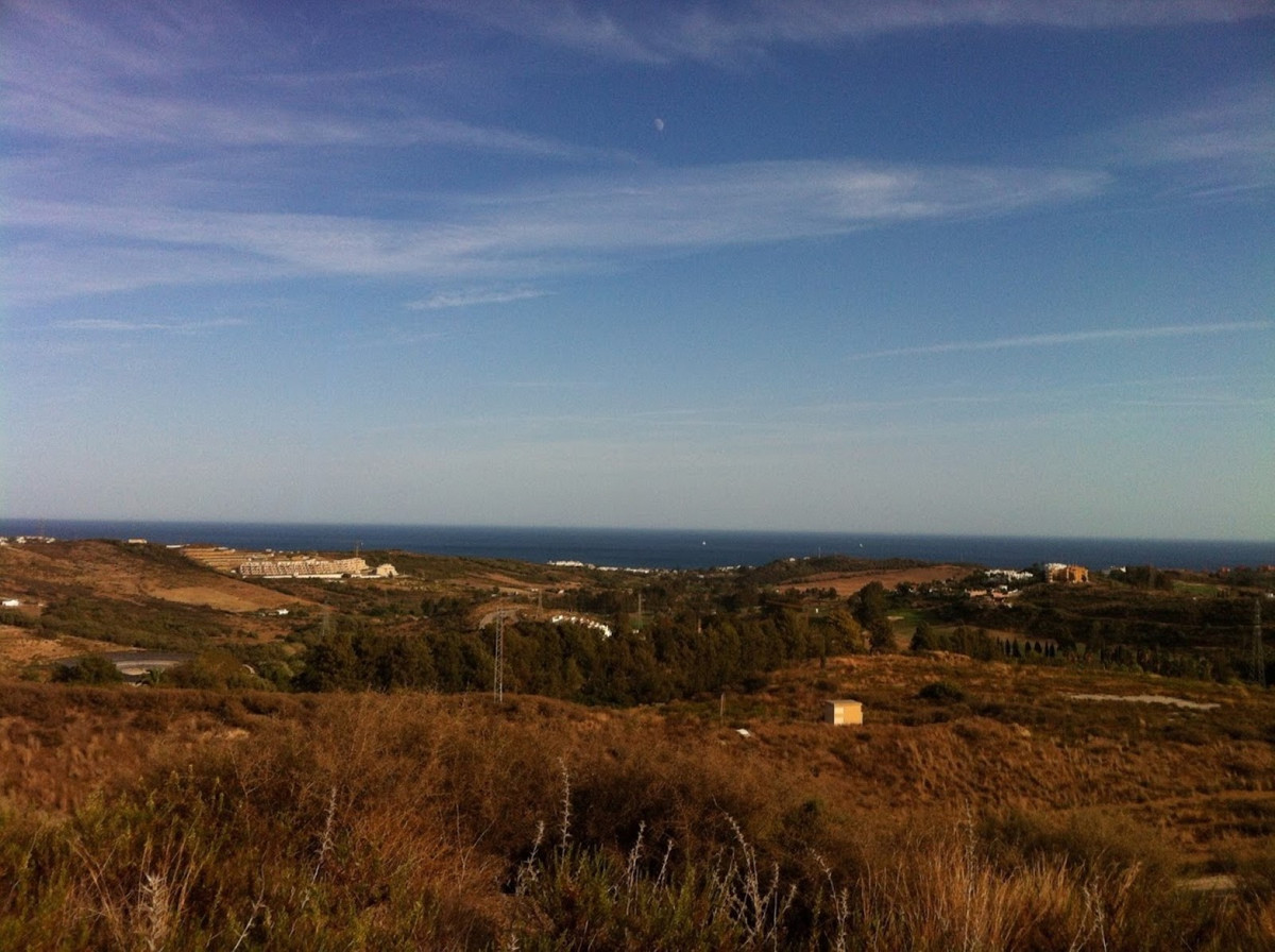 Plot for sale in Casares 1