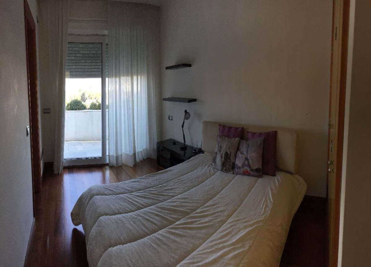 Penthouse for sale in Marbella - Nueva Andalucía 17