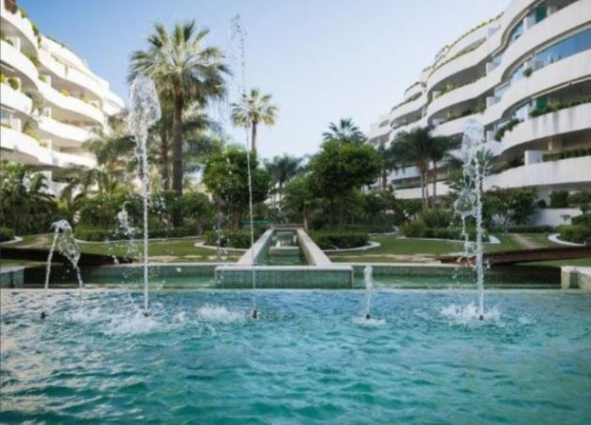 Penthouse for sale in Marbella - Nueva Andalucía 29