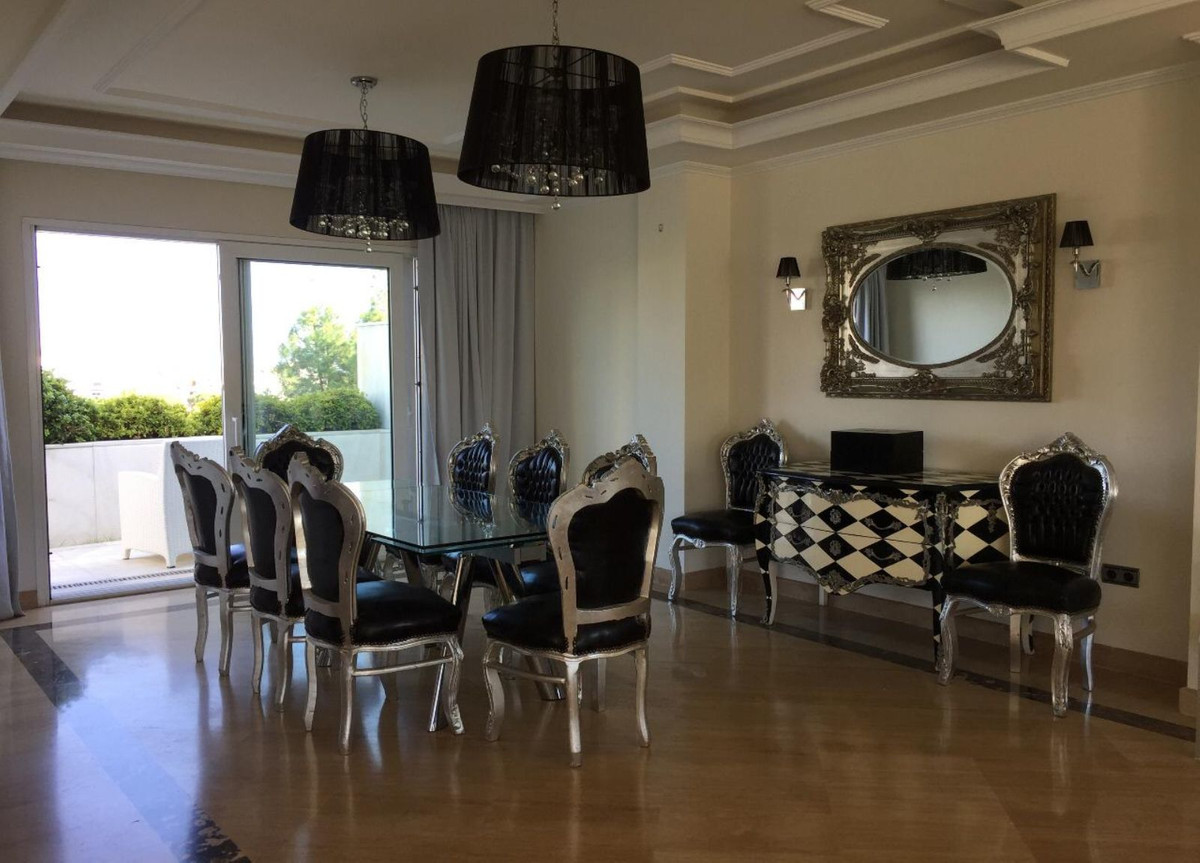 Penthouse for sale in Marbella - Nueva Andalucía 8