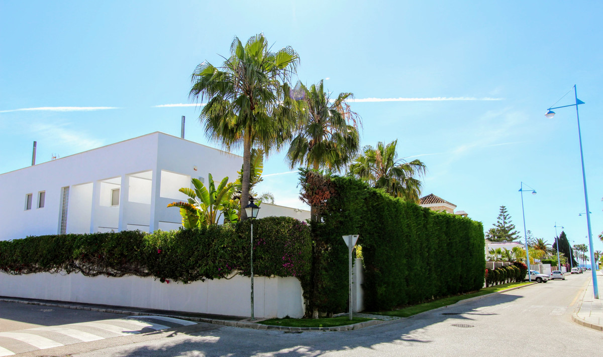 Villa for sale in Marbella - San Pedro and Guadalmina 27