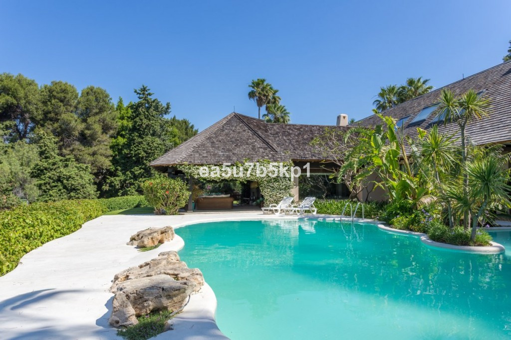 Property Image 527589-marbella-villa-5-5