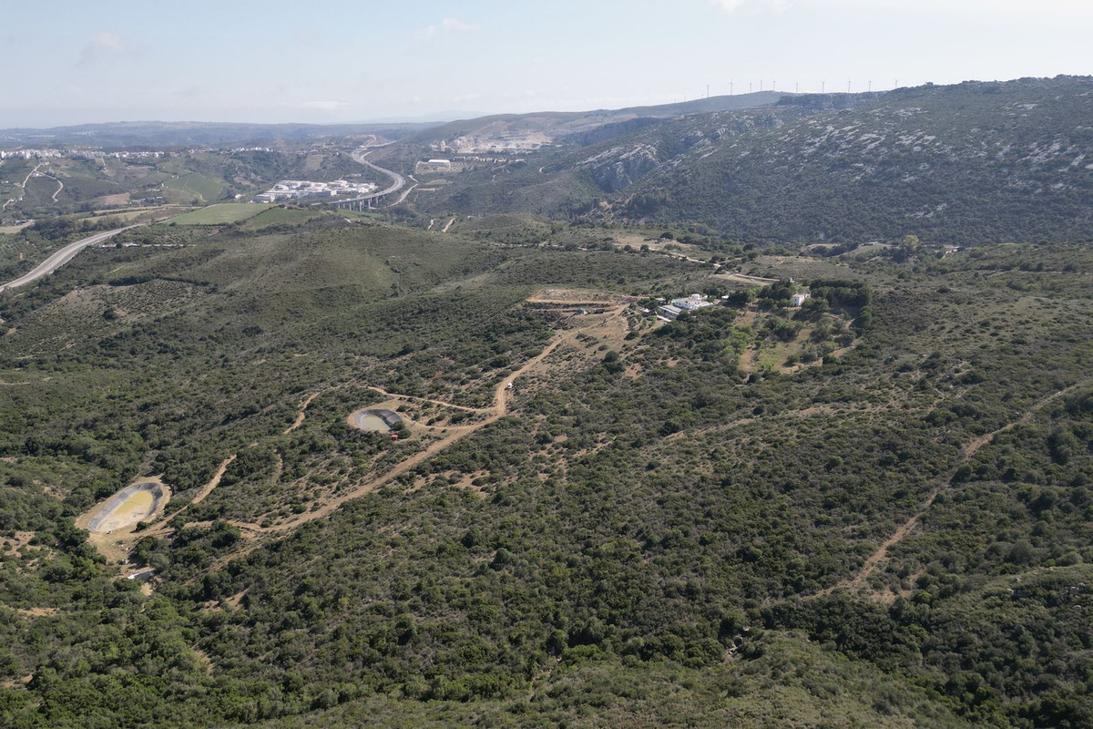Plot for sale in Casares 6