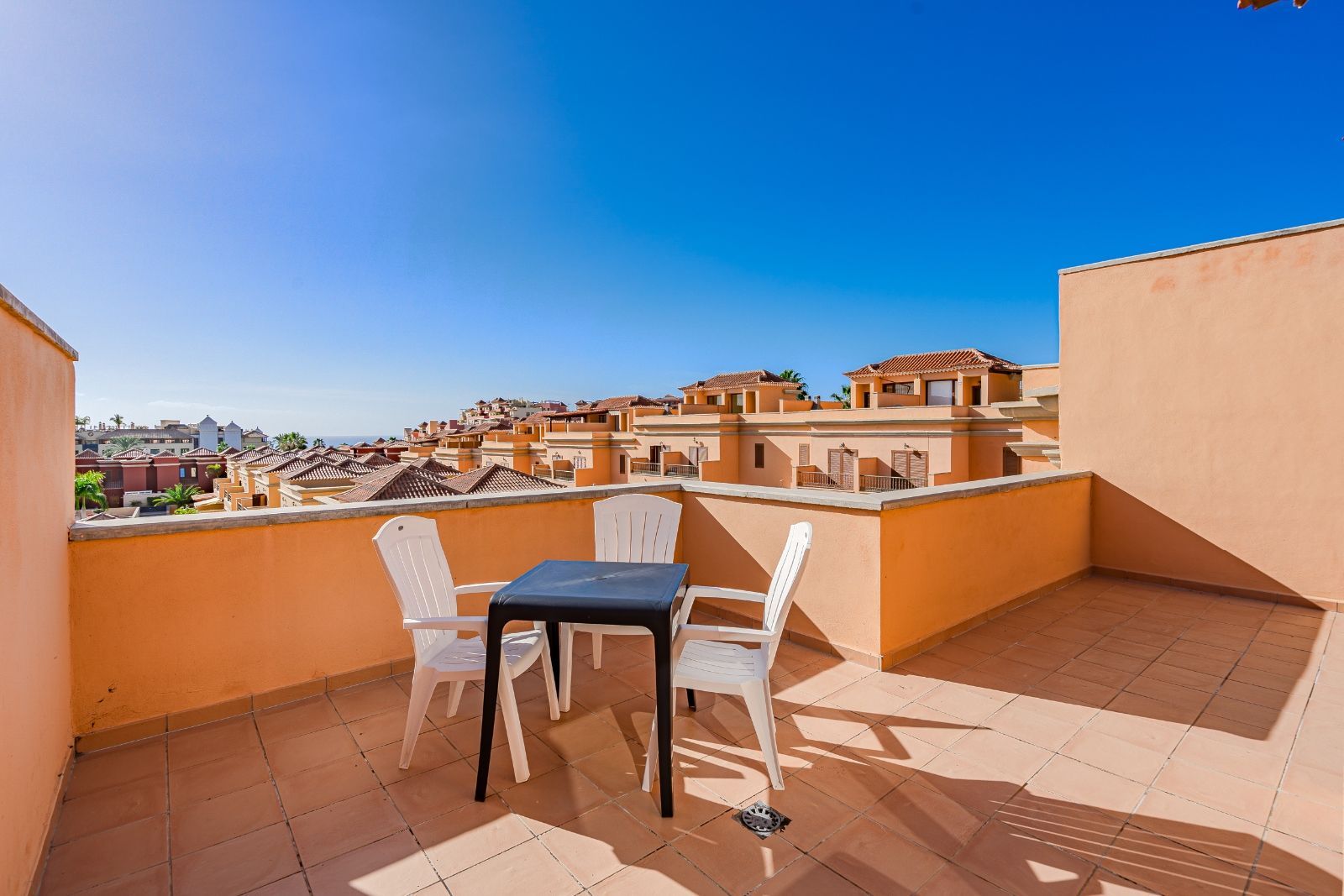 Townhouse for sale in Tenerife 1
