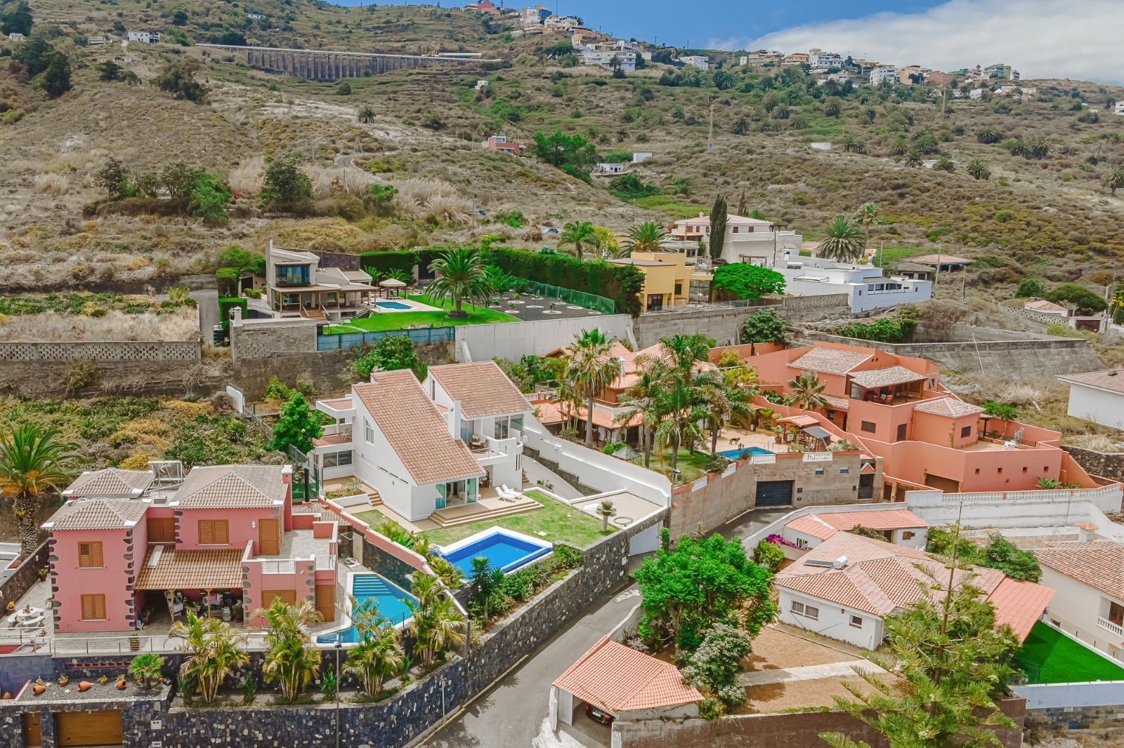 Villa for sale in Tenerife 2