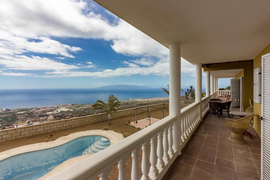 Villa à vendre à Tenerife 1
