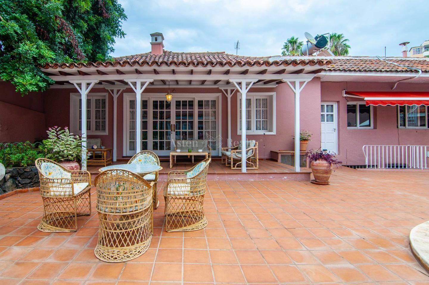 Villa te koop in Tenerife 1