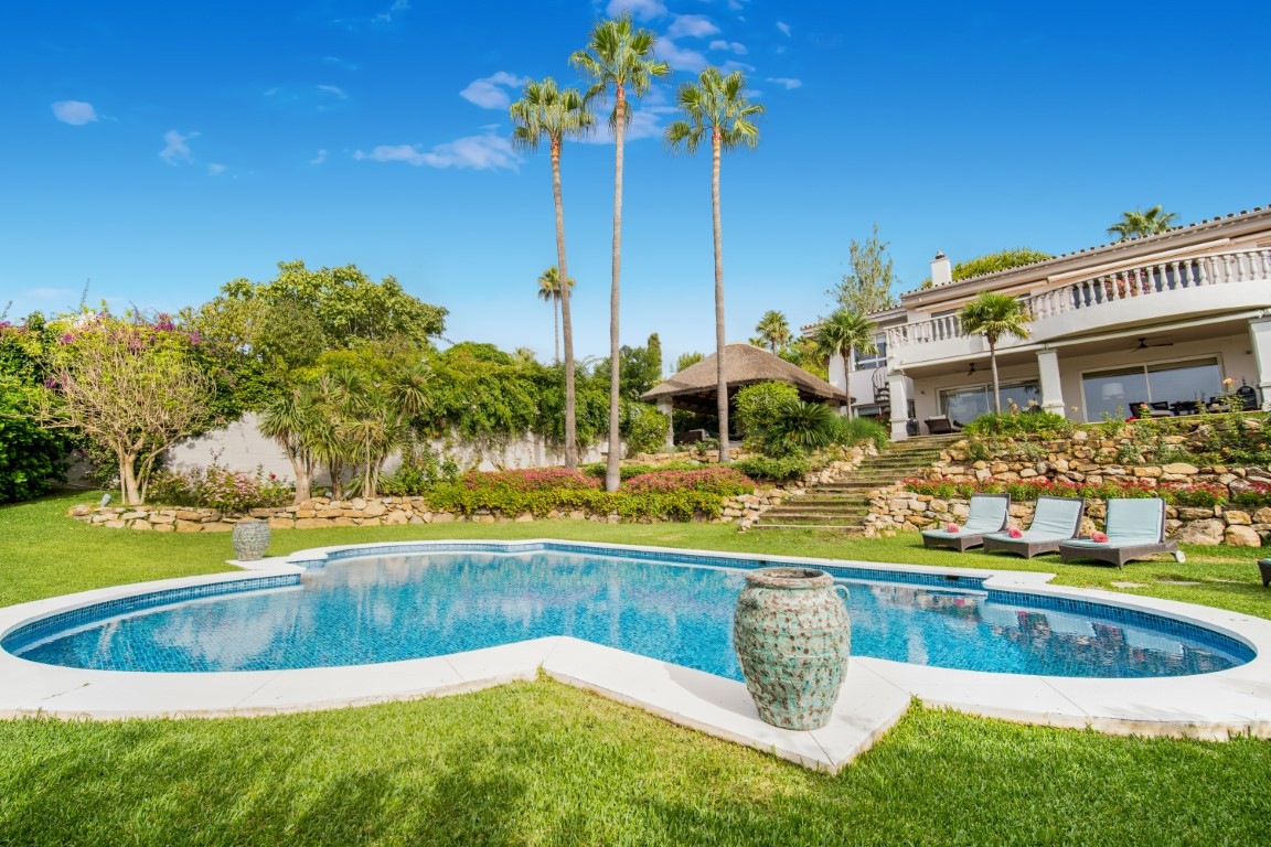 Villa for sale in Marbella - East 28