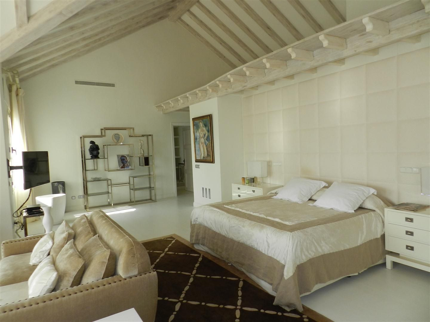 Villa for sale in Marbella - San Pedro and Guadalmina 32