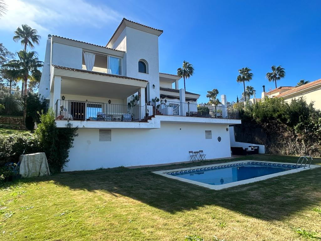 Villa for sale in Campo de Gibraltar 1