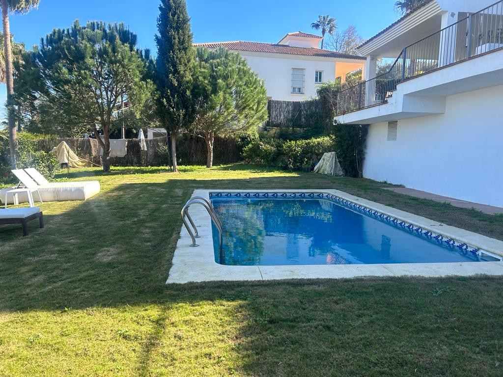 Villa for sale in Campo de Gibraltar 26