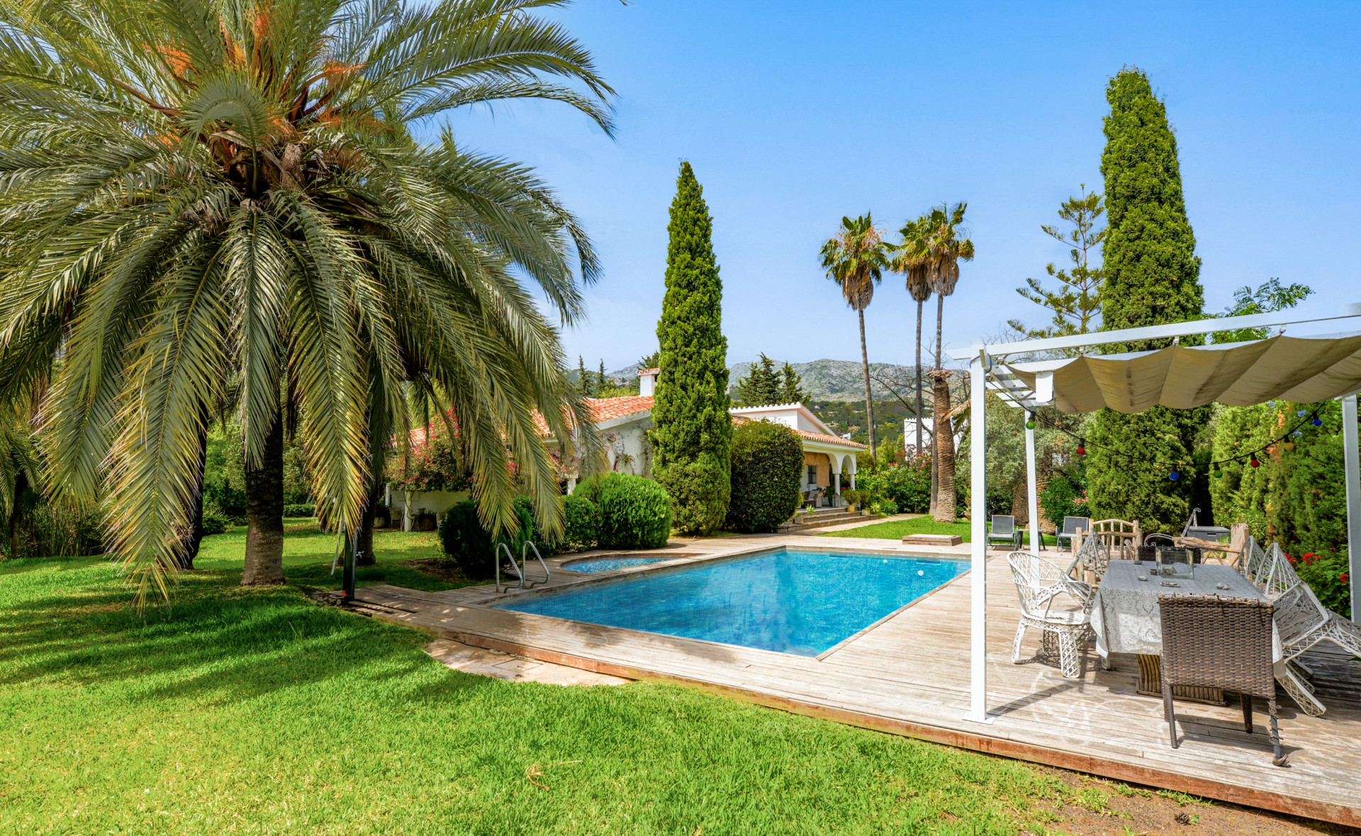 Villa for sale in Marbella - Golden Mile and Nagüeles 8