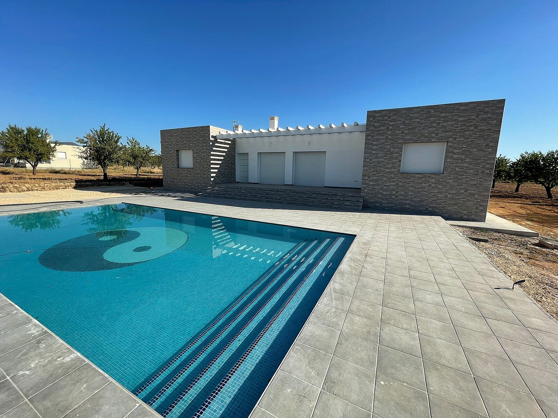 Villa for sale in Alicante 33