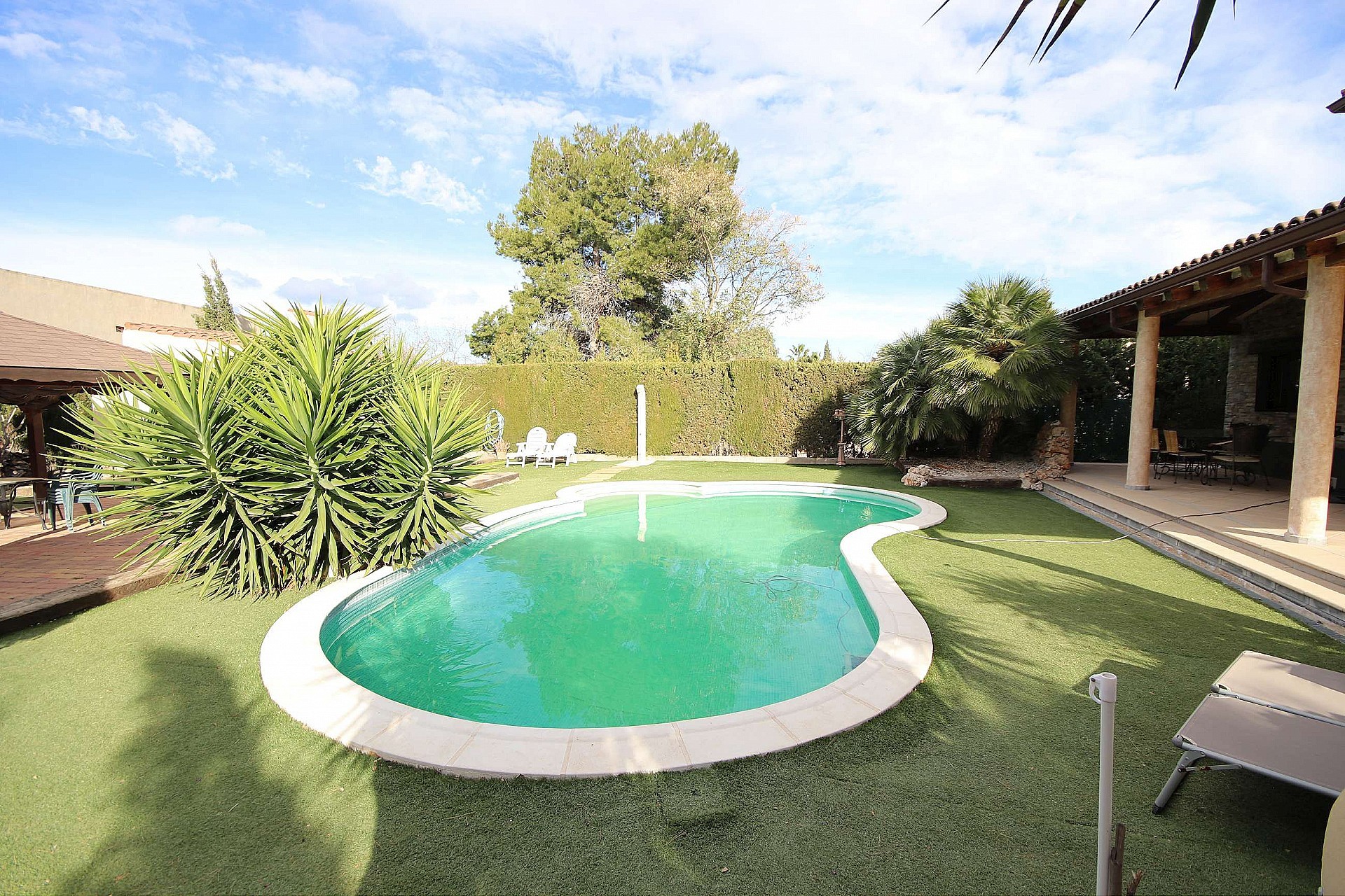 Villa for sale in Alicante 52