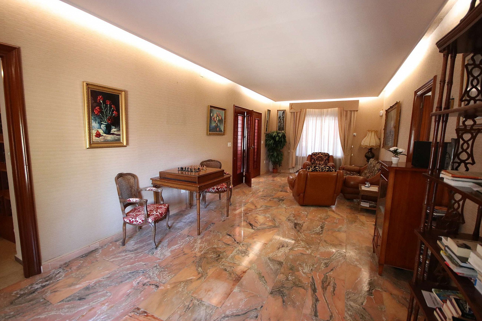 Villa for sale in Alicante 52