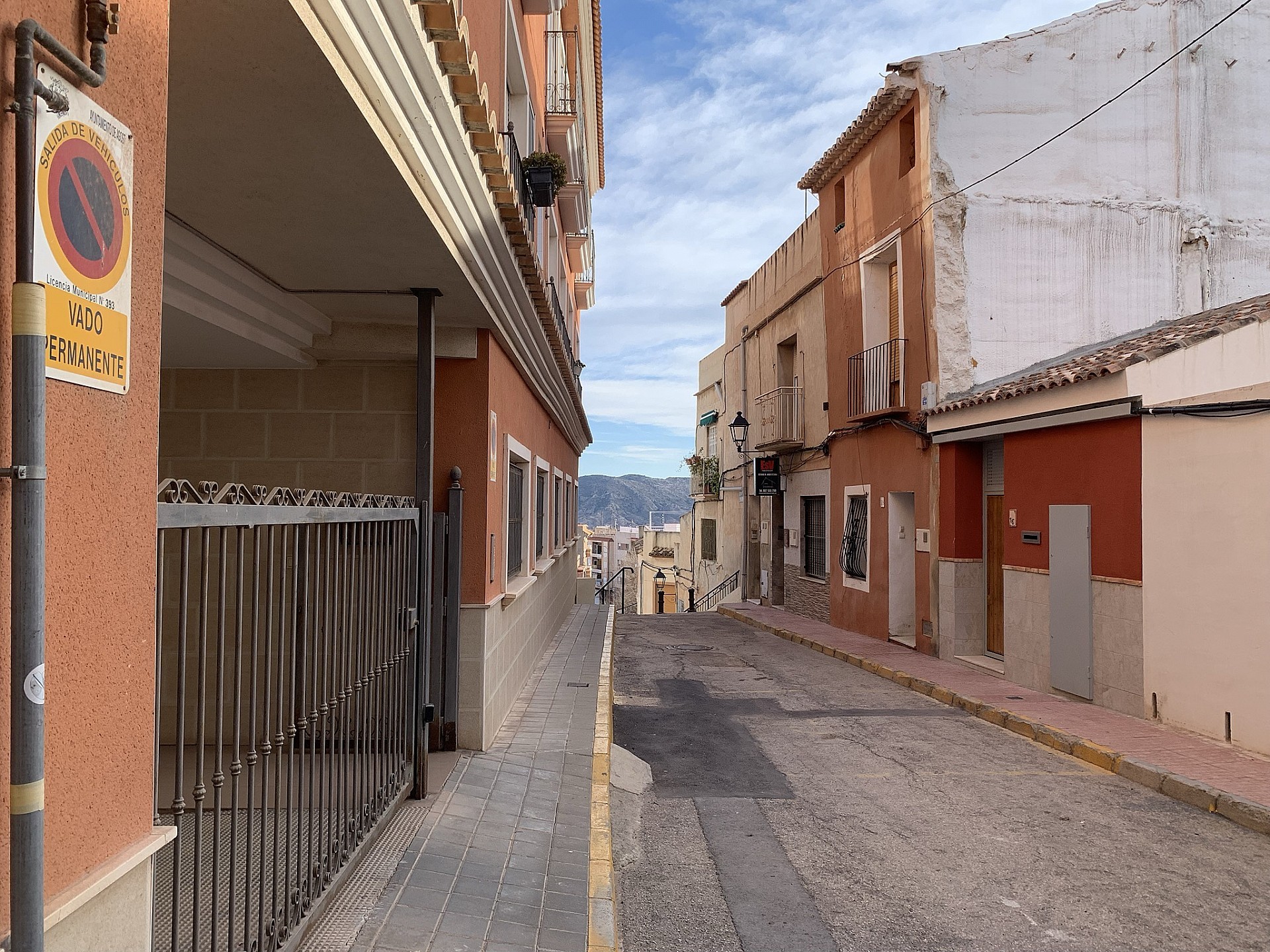 Townhouse te koop in Alicante 39