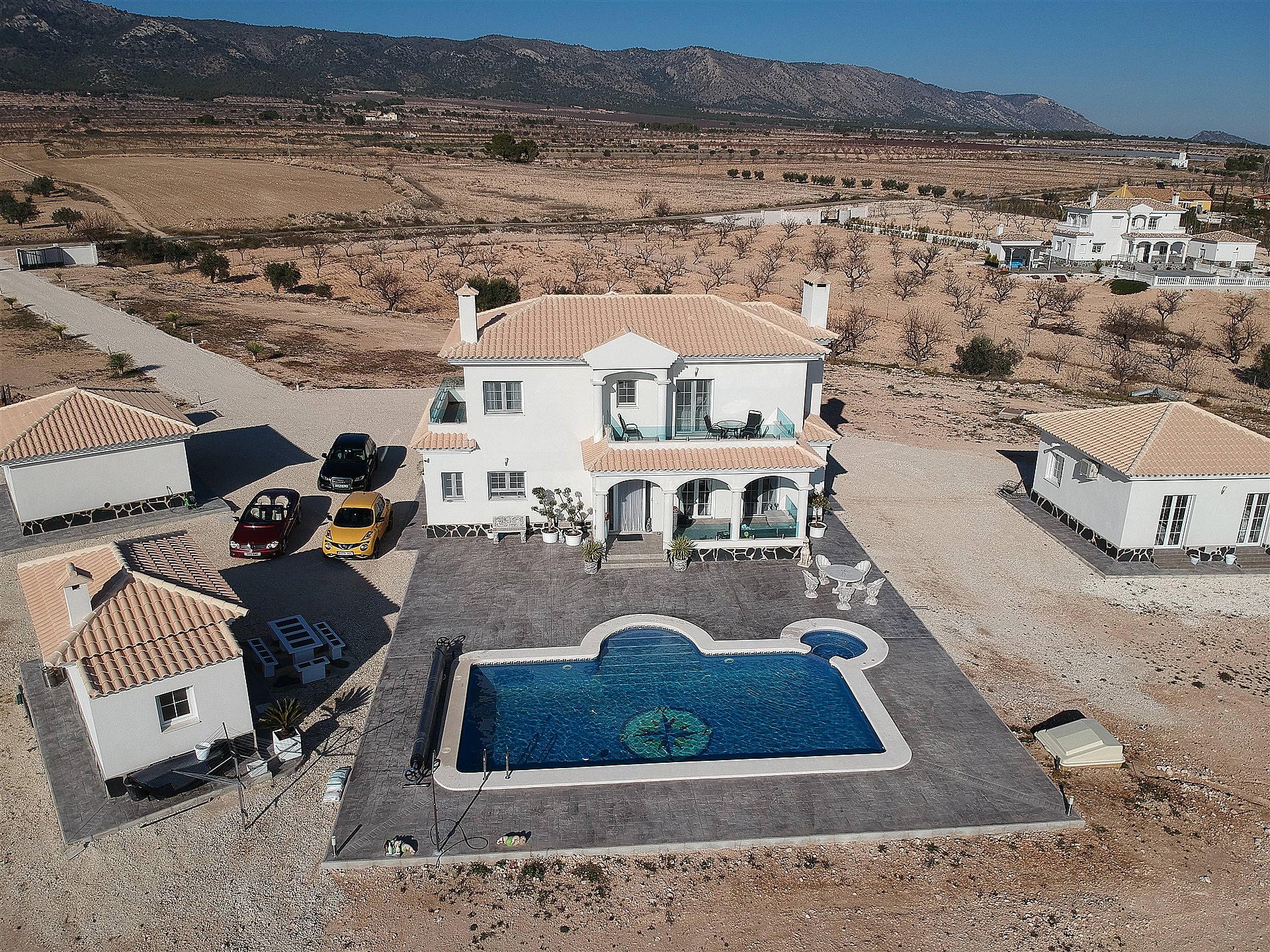 Villa for sale in Alicante 9