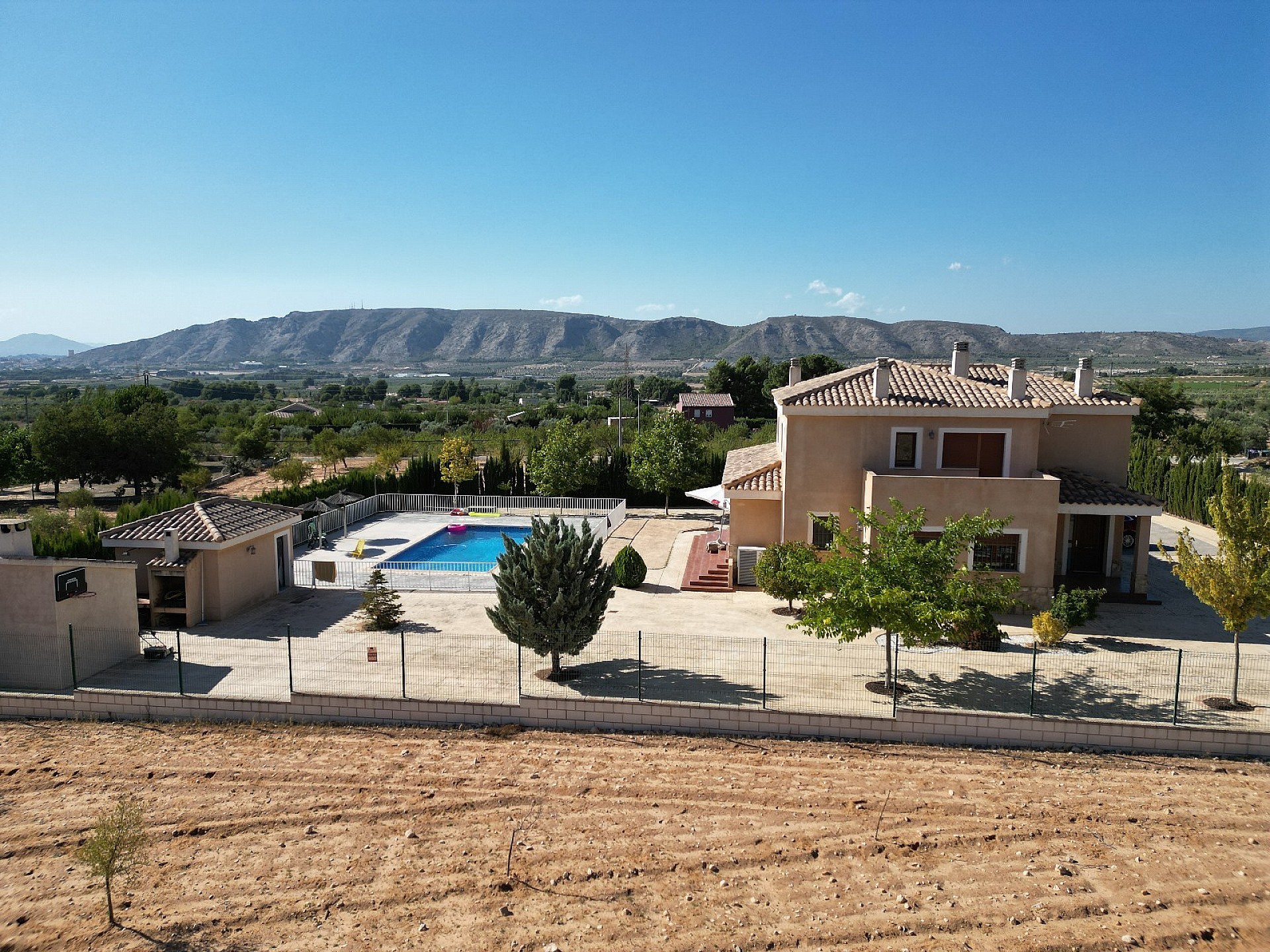 Villa à vendre à Alicante 12