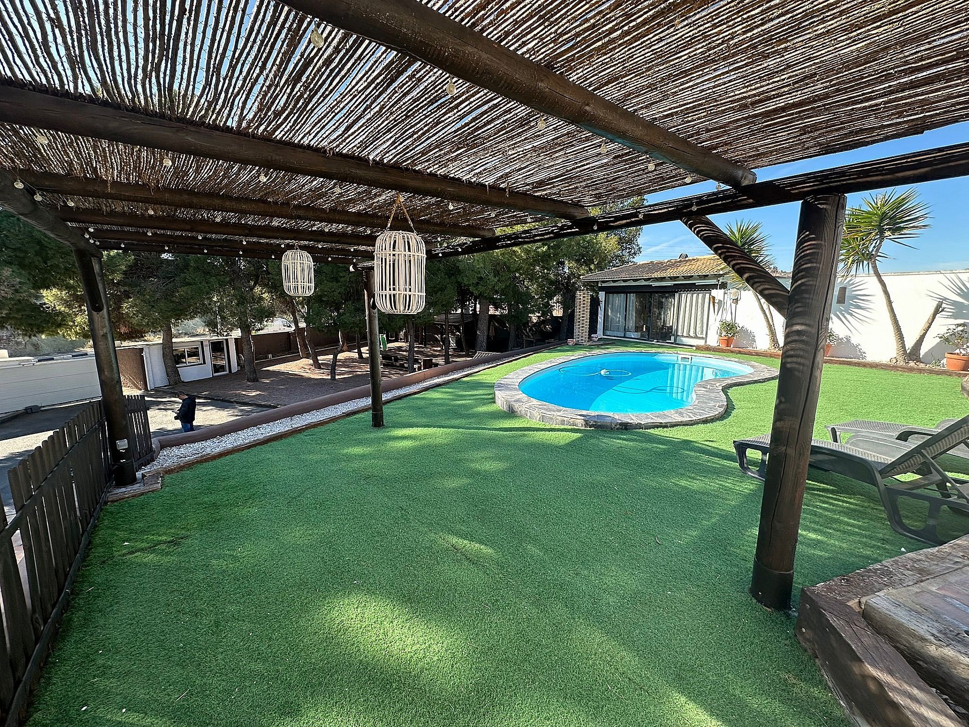 Villa for sale in Alicante 60