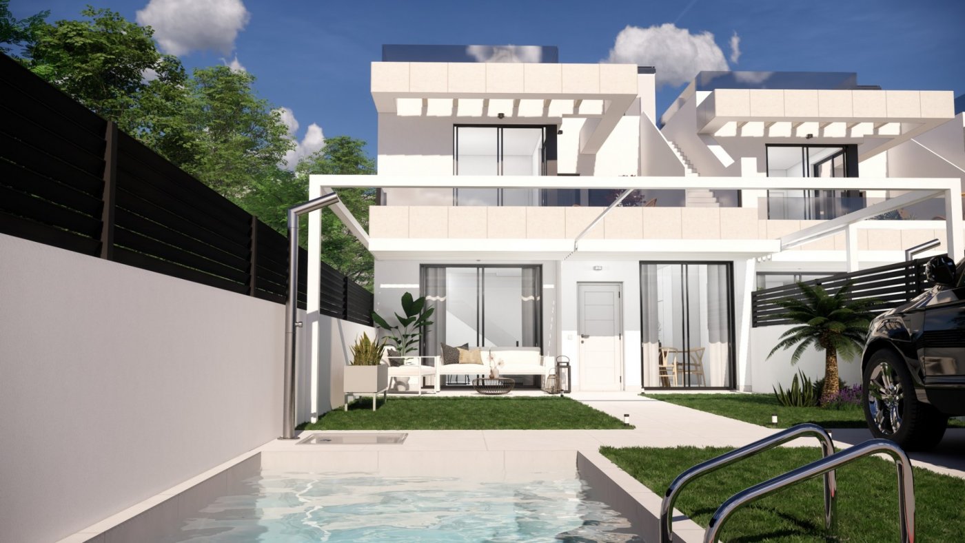 Townhouse te koop in Alicante 9