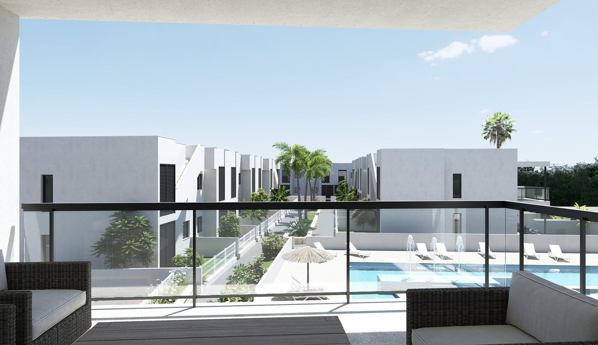 Townhouse te koop in Alicante 3