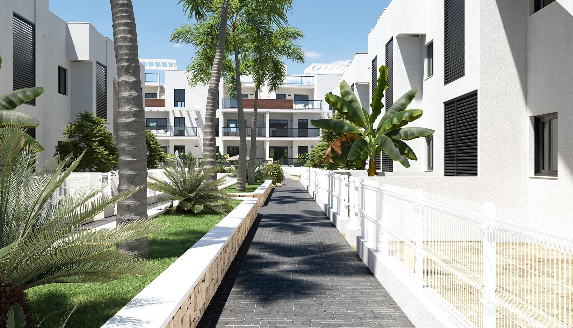 Townhouse te koop in Alicante 4