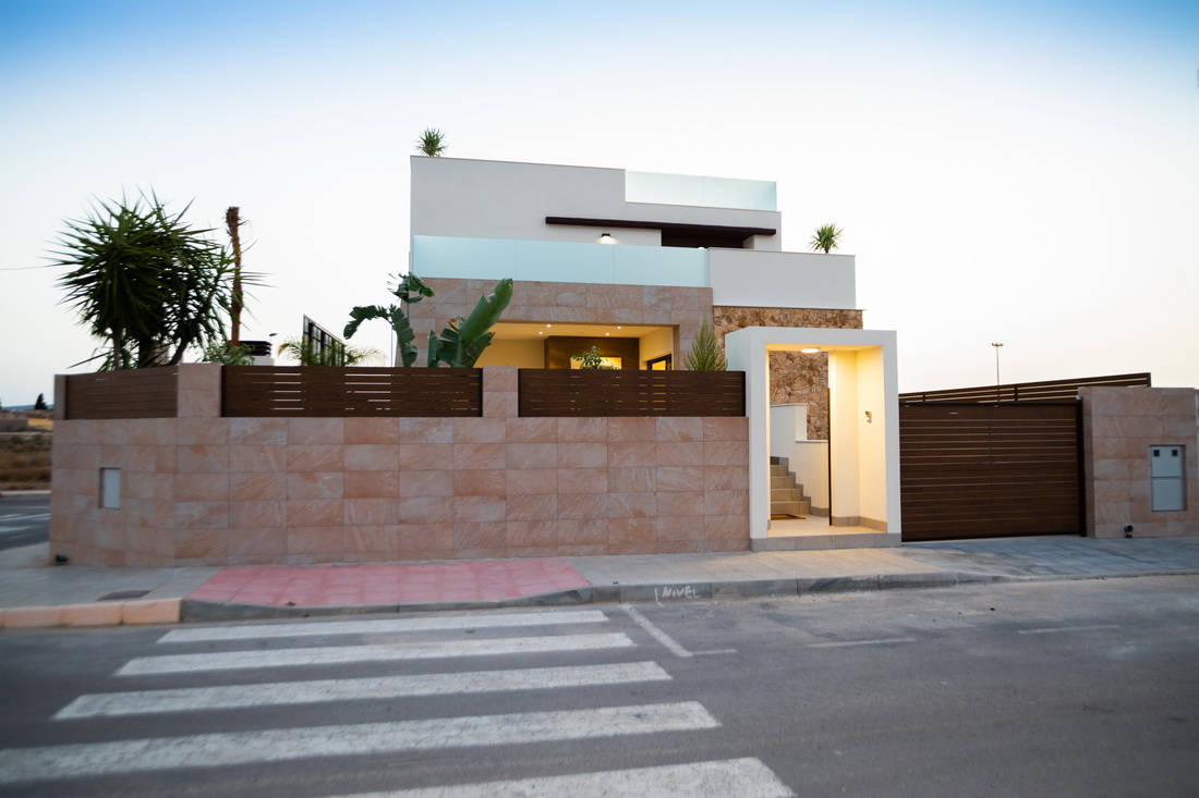 Villa for sale in Alicante 25